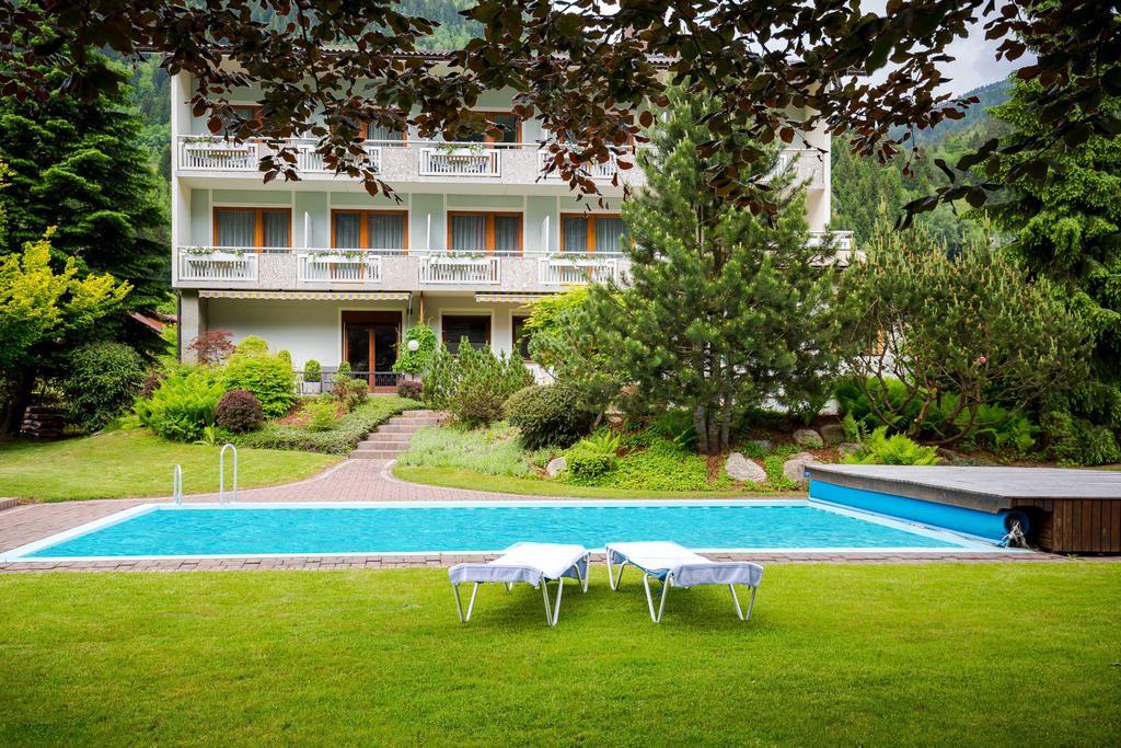 Klamberghof Burgstaller 湖畔的费尔德 外观 照片